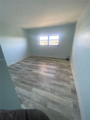 800 NE 195th Street 709, Miami, FL 33179
