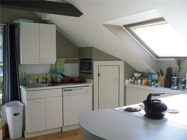 15 Webster Street 3, Newport, RI 02840