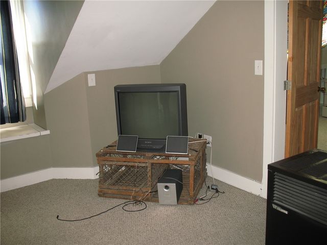 15 Webster Street 3, Newport, RI 02840