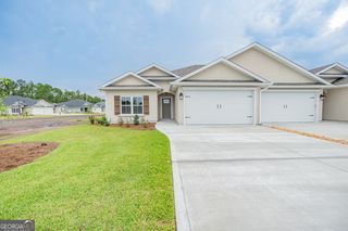211 The Villas Way, Kingsland, GA 31548