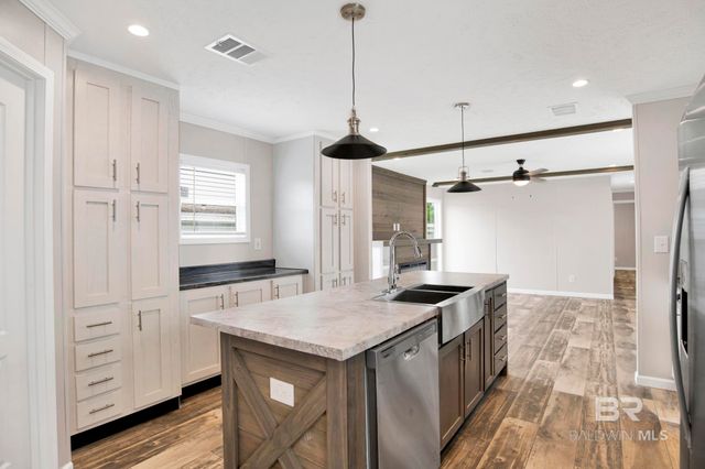 16707 State Highway 180 34, Gulf Shores, AL 36542