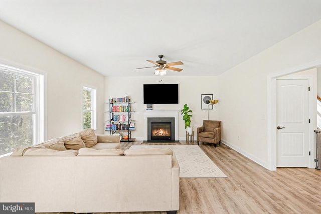 8043 BUCKTHORNE RUN, King George, VA 22485