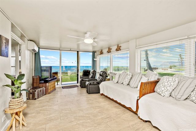 87-561 Farrington Highway 102, Waianae, HI 96792