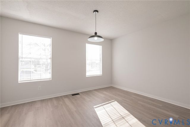 1616 Fawcett Ln, Henrico, VA 23231