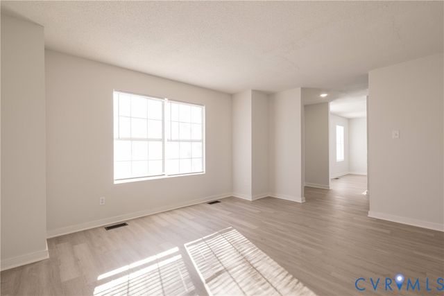 1616 Fawcett Ln, Henrico, VA 23231