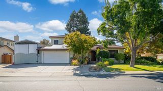 703 Mustang Ct, Fairfield, CA 94533