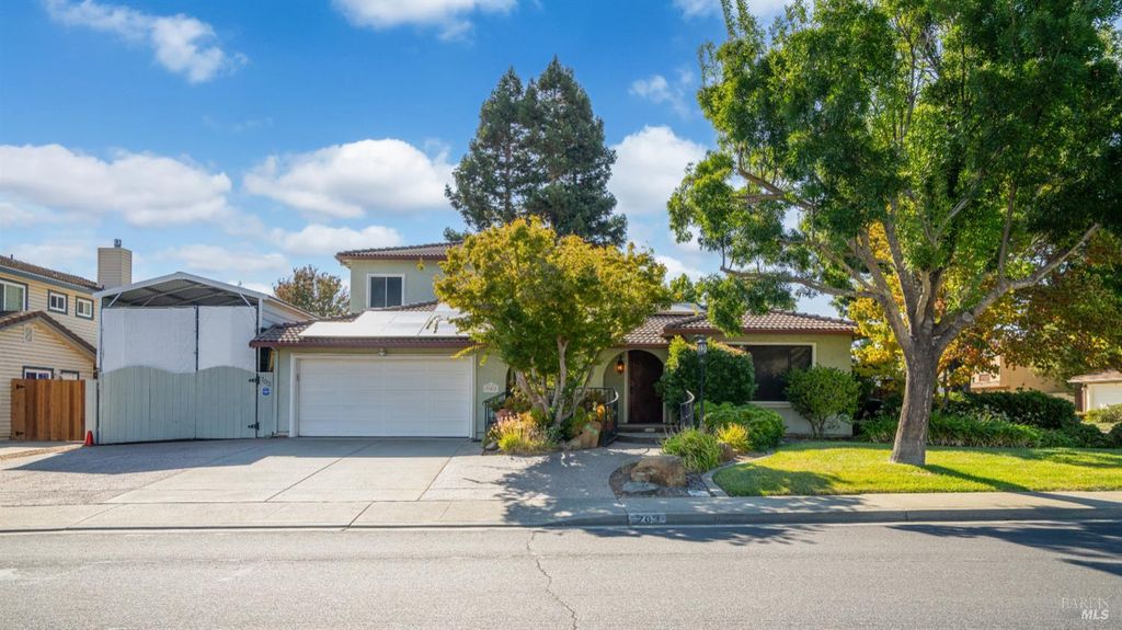703 Mustang Ct, Fairfield, CA 94533