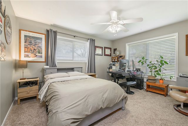 3506 Tanglewood Drive, Bryan, TX 77802