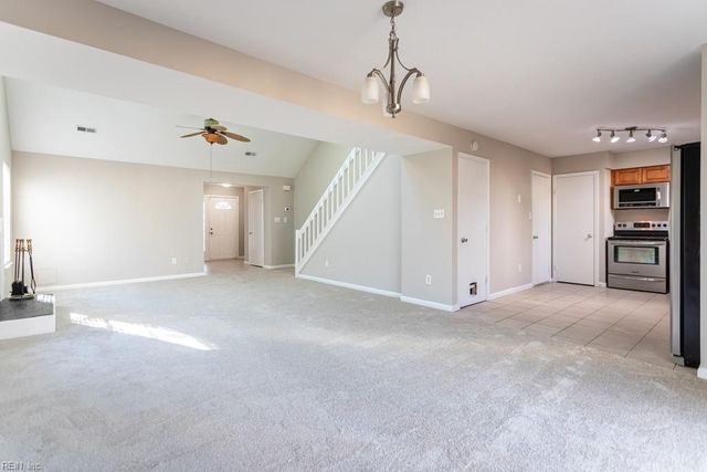 217 Seasons TRL, Newport News, VA 23602