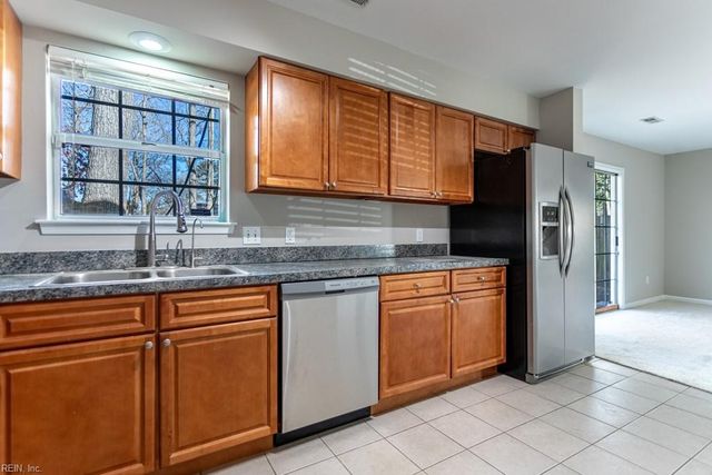 217 Seasons TRL, Newport News, VA 23602