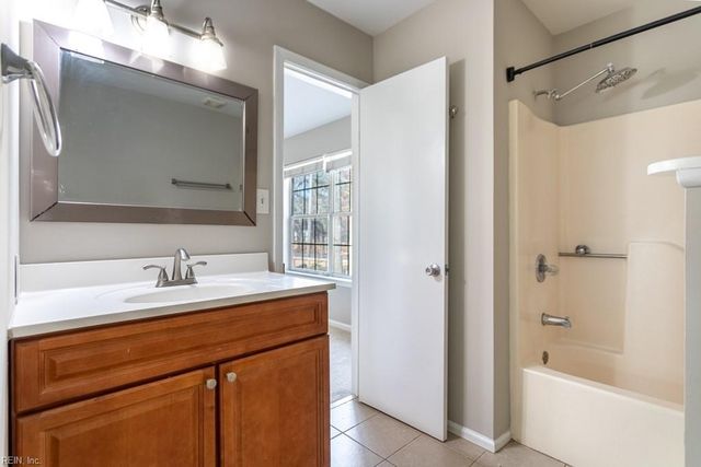 217 Seasons TRL, Newport News, VA 23602