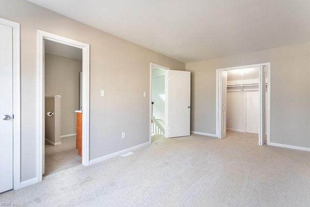 217 Seasons TRL, Newport News, VA 23602