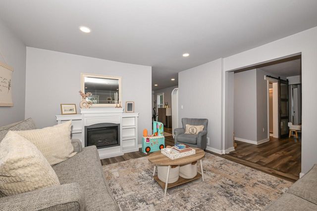129 S Third STREET, Delavan, WI 53115