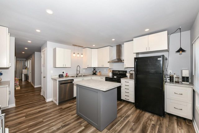 129 S Third STREET, Delavan, WI 53115