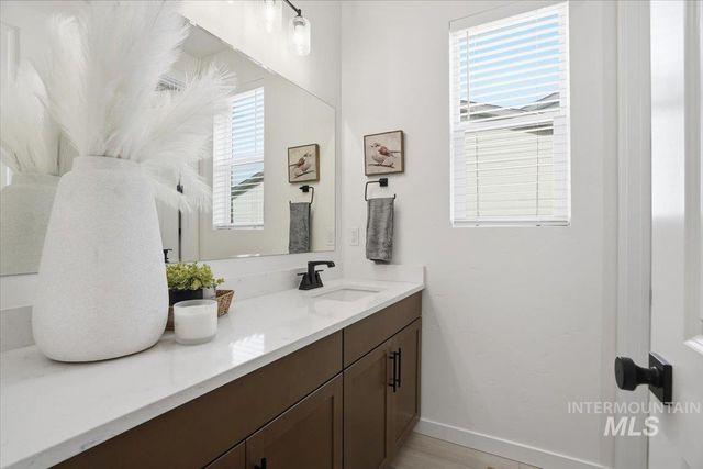 18466 N Geranium Way, Nampa, ID 83687