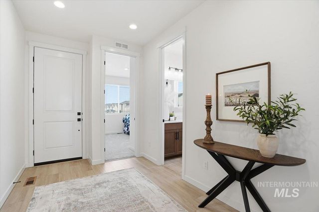 18466 N Geranium Way, Nampa, ID 83687