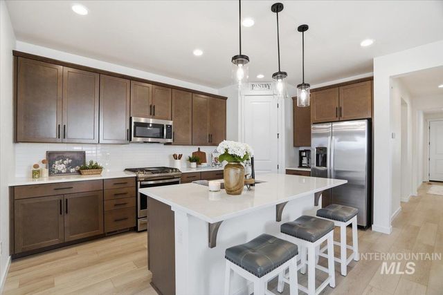 18466 N Geranium Way, Nampa, ID 83687