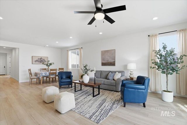 18466 N Geranium Way, Nampa, ID 83687