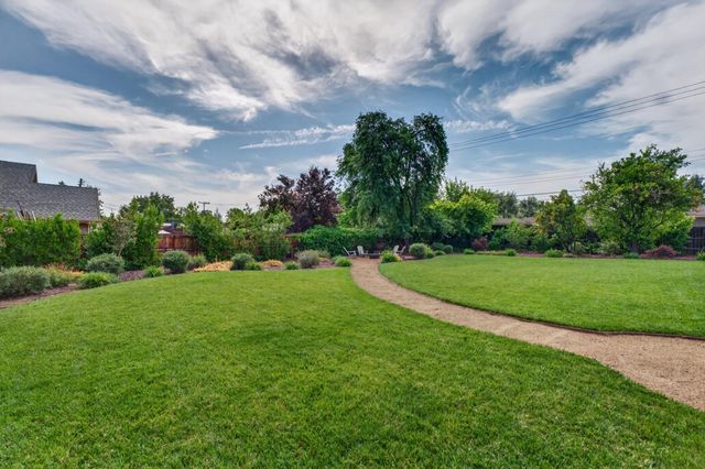 1500 Mission Ave, Carmichael, CA 95608