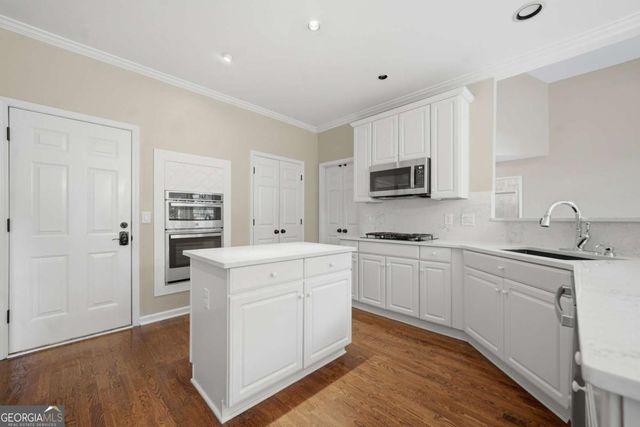 3001 Towneside Lane, Woodstock, GA 30189