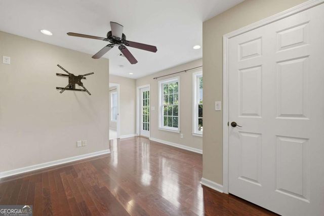3001 Towneside Lane, Woodstock, GA 30189