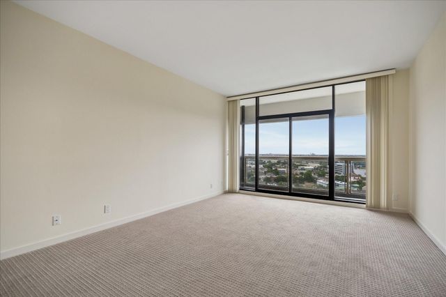 1701 Hermann Drive 14B, Houston, TX 77004
