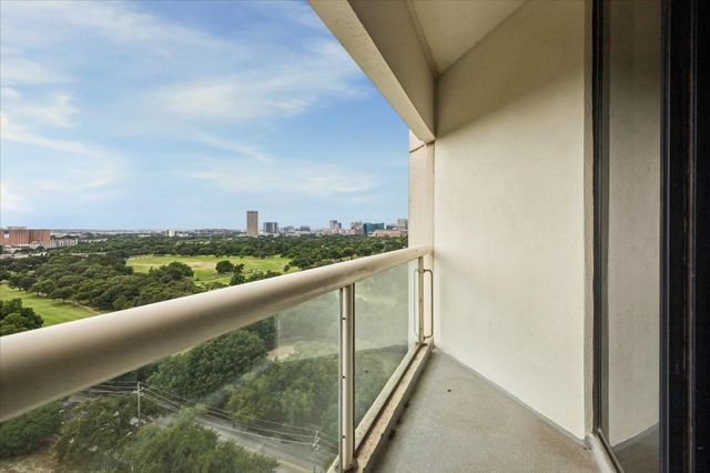 1701 Hermann Drive 14B, Houston, TX 77004
