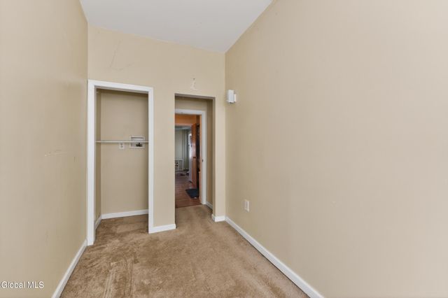 28 Mohawk Avenue, Waterford, NY 12188