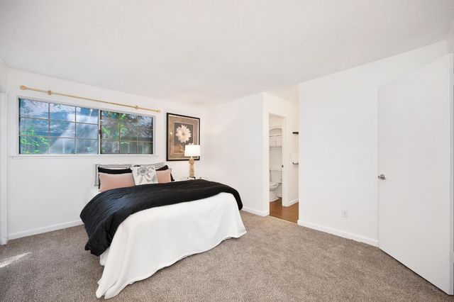 10849 Coloma Rd #2, Rancho Cordova, CA 95670