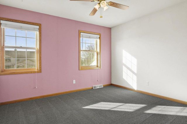 3026 Saddle Brooke Trail, Sun Prairie, WI 53590