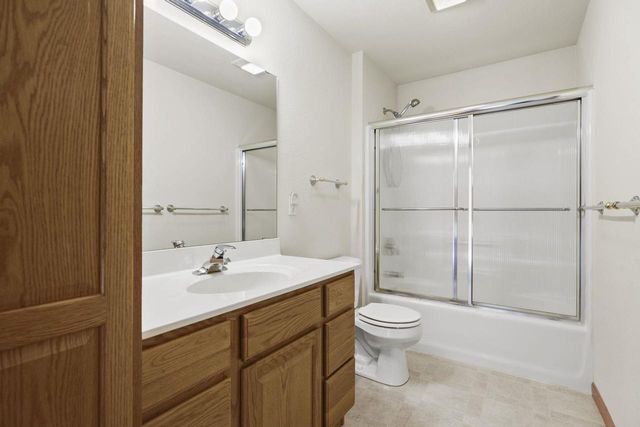 3026 Saddle Brooke Trail, Sun Prairie, WI 53590