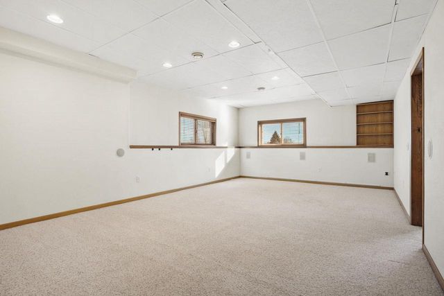 3026 Saddle Brooke Trail, Sun Prairie, WI 53590