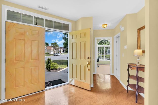 1 Pebble Beach Boulevard, Jackson, NJ 08527