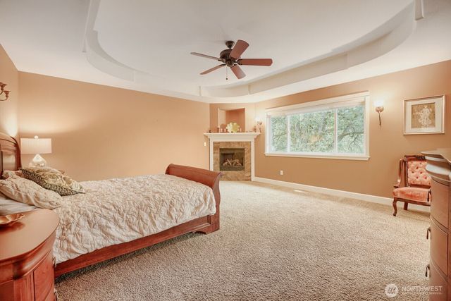 1001 S 38th Court, Renton, WA 98055