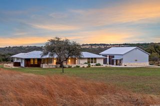 1808 Axis Circle, Fredericksburg, TX 78624