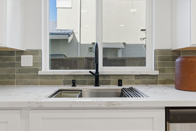 3178 3178 Larchmont Ln, San Pablo, CA 94806