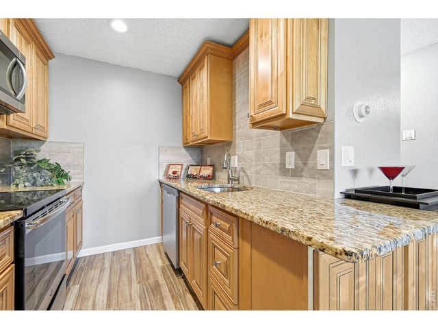 3240 Iris Ave g-205, Boulder, CO 80301