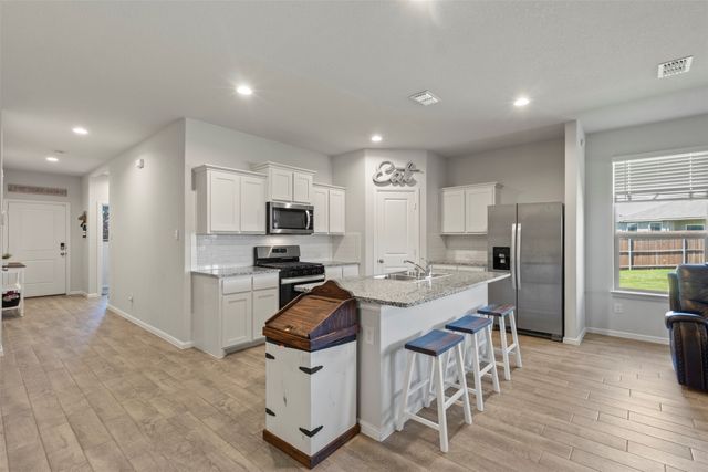 5405 N Wind Lane, Fort Worth, TX 76179