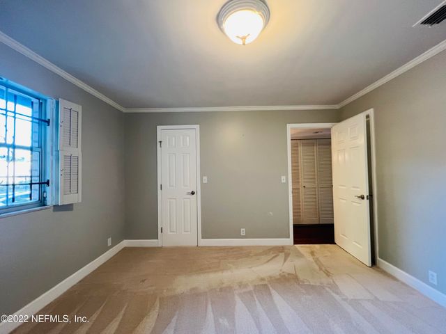 2950 ST JOHNS Avenue 18, Jacksonville, FL 32205