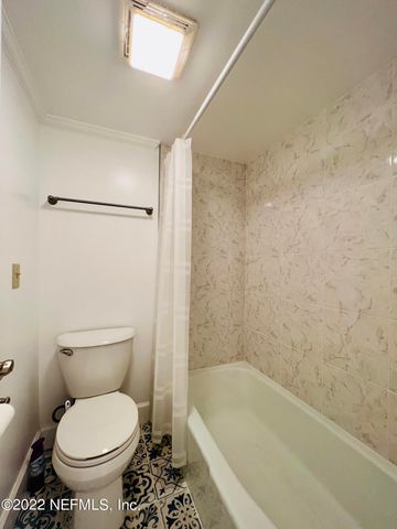 2950 ST JOHNS Avenue 18, Jacksonville, FL 32205