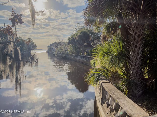 2950 ST JOHNS Avenue 18, Jacksonville, FL 32205