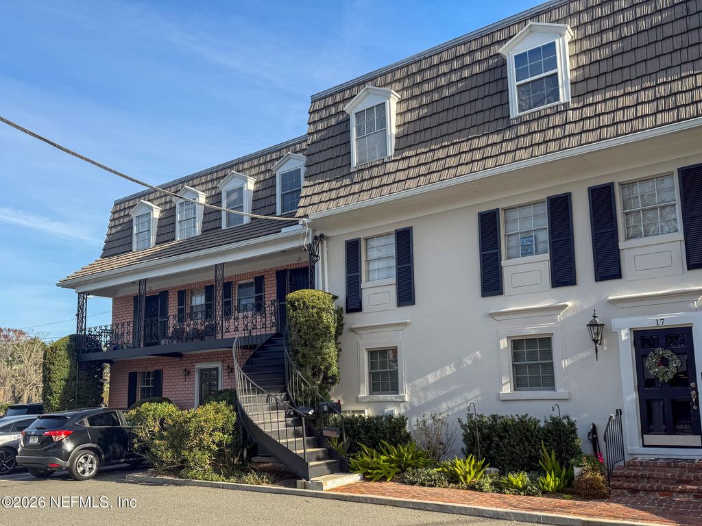 2950 ST JOHNS Avenue 18, Jacksonville, FL 32205