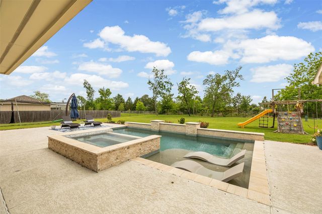 4502 Sunrise Road, Baytown, TX 77523