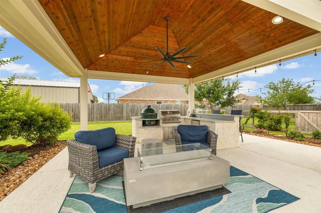 4502 Sunrise Road, Baytown, TX 77523