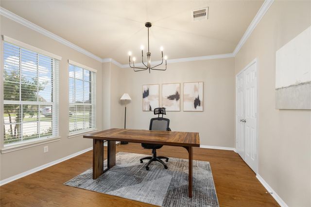 4502 Sunrise Road, Baytown, TX 77523