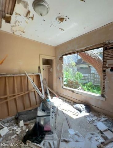 12717 Indiana Street, Detroit, MI 48238