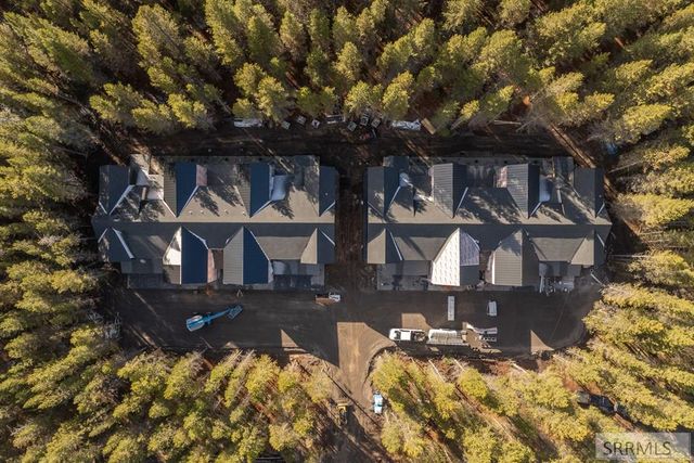 4355 Yeti Ln, Island Park, ID 83429