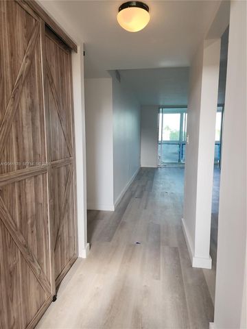 2931 E Sunrise Lakes Drive 205, Sunrise, FL 33322