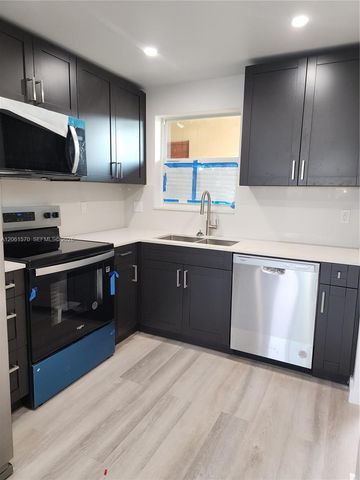 2931 E Sunrise Lakes Drive 205, Sunrise, FL 33322