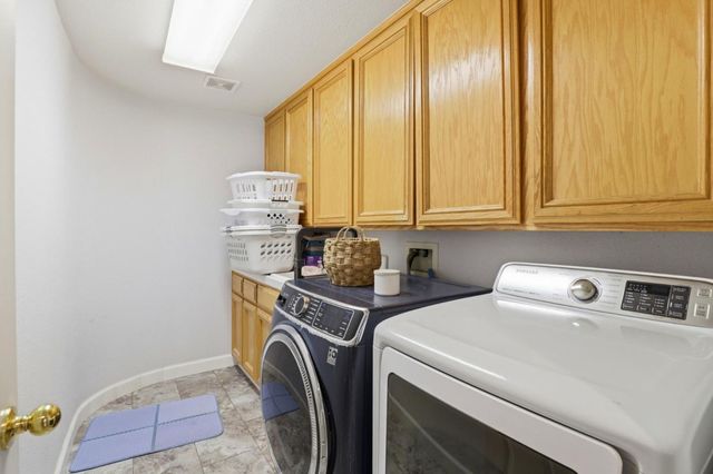 1510 Dovetail Way, Gilroy, CA 95020